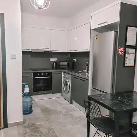Sea Shell 8 Lovely 2-bedroom Lejlighed Agios Georgios (Famagusta)
